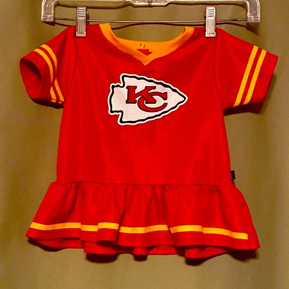 Kansas City Chiefs NFL Team Apparel
Gerber Red and Yellow Kids Peplum Jersey 18M